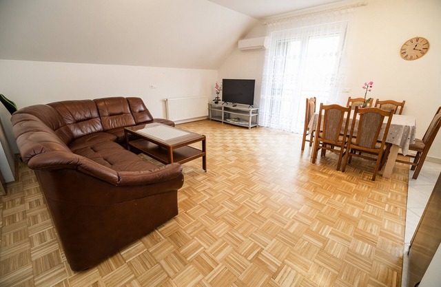 Apartments Želimlje - One Bedroom Apartment 1