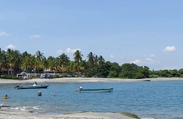"Apartamentos a 3 Minutos de la Playa en Playa Dormida, Santa Marta"