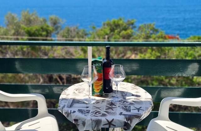 Apartments Ana i Ante Punta (95061-A9) - Milna - island Hvar