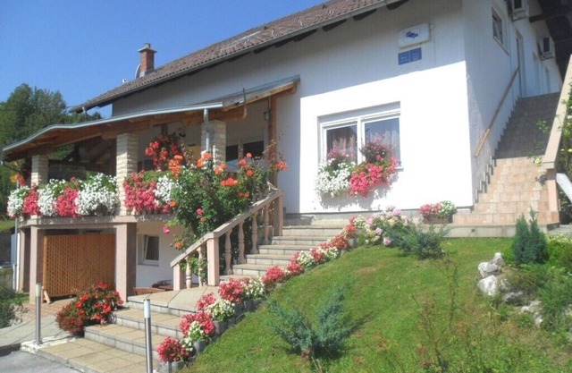 Apartamentos y habitaciones Ivanka, (13917), Rakovica, Plitvice, Croacia