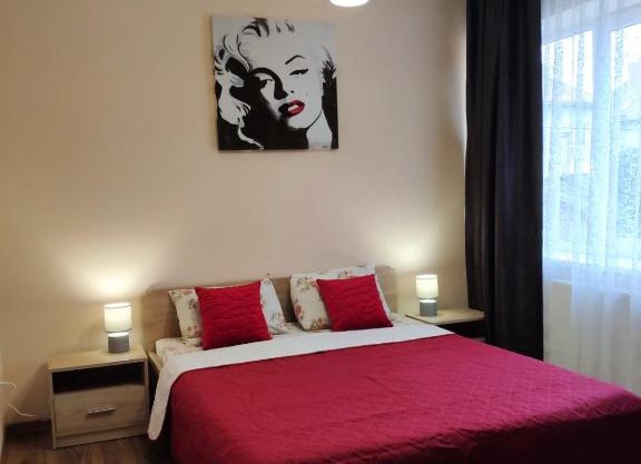 Apartments Domovik Мостова 5 кв 37