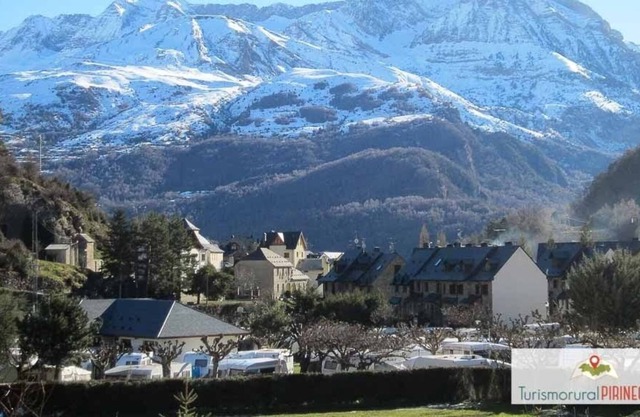 APARTAMENTOS LAZARO CTRA DE FRANCIA 4 - ESCARRILLA - SALLENT DE GALLEGO