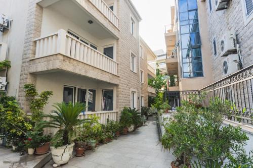 Apartments Franićević