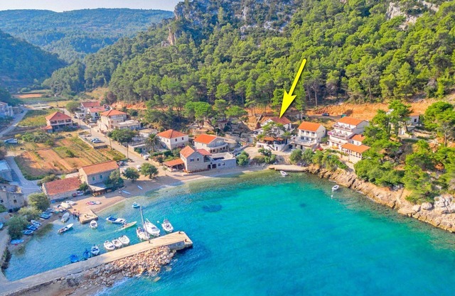 Apartamentos Lendis, (15085), Uvala Vela Stiniva, isla de Hvar, Croacia