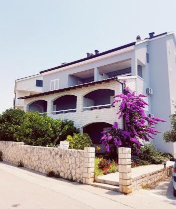 Apartments Luma