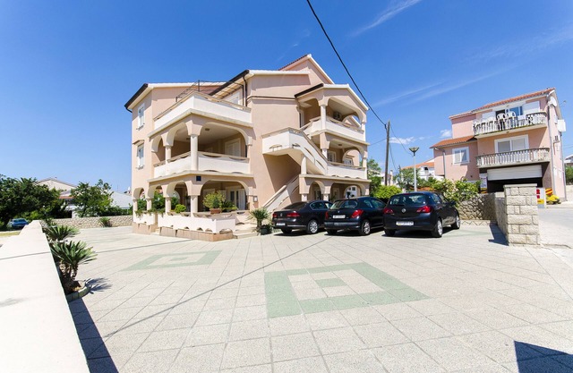 Apartments Mario