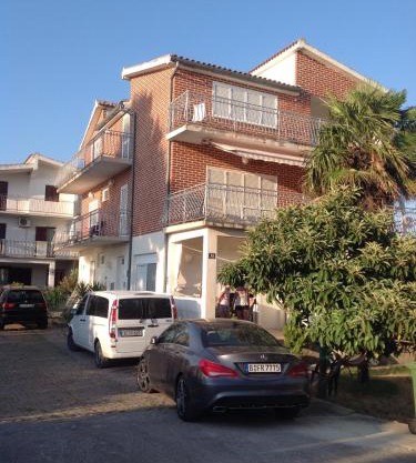 Apartments More
