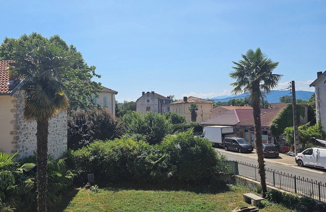 Apartments on the village square with all amenities