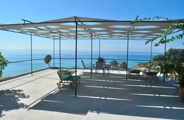 Apartments Papadatos - Pelekas Beach, Corfu
