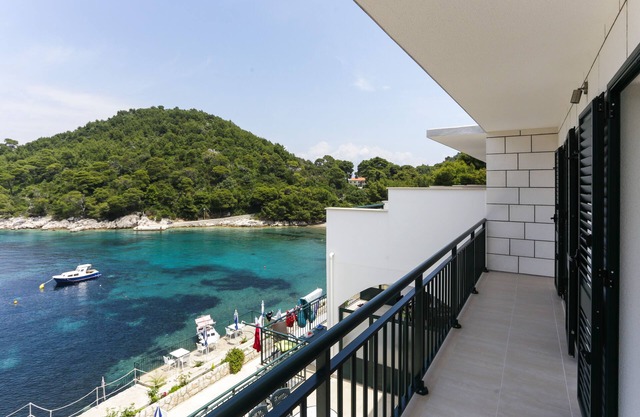 Apartments Posta - Apartamento Deluxe de 1 dormitorio con balcón y vistas al mar - Apartman 8