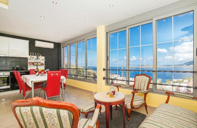 Apartments Princess View
