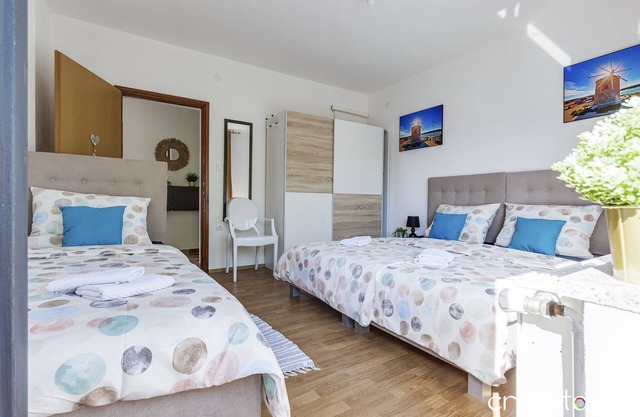 Apartments Villa Mavi - Two Bedroom Apartment First Floor