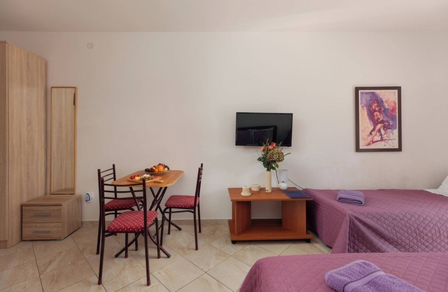 Apartments Villa Mia (114661-A4) - Bijela