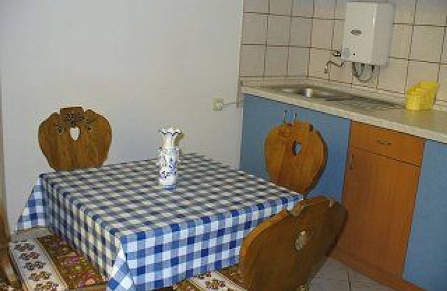 Apartamentos Vladimir (21671-A1) - Jadrtovac