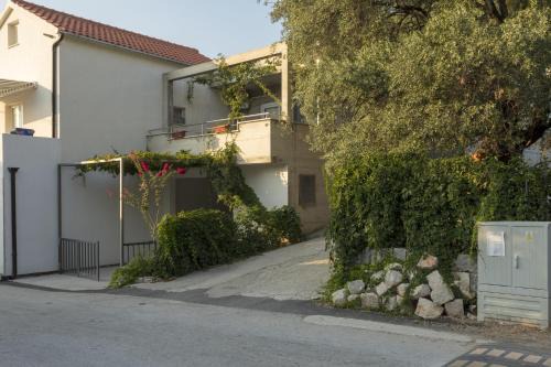 Apartments with parking space Zuljana, Peljesac - 4573