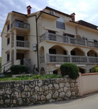 Apartments with parking space Supetarska Draga - Donja, Rab - 15602