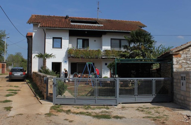 Apartments with parking spaces Dolinci, Umag - 7111