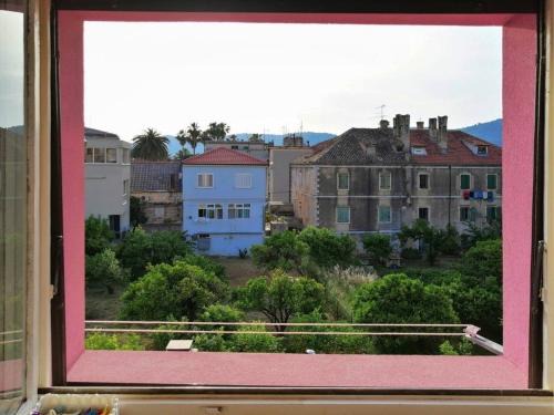 Apartments with parking space Vis - 22544