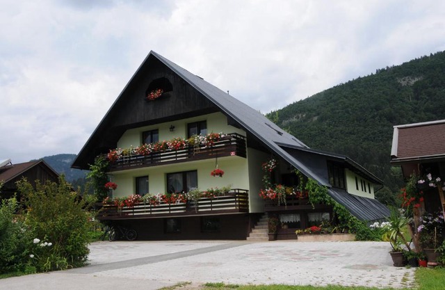 Apartments Zorč
