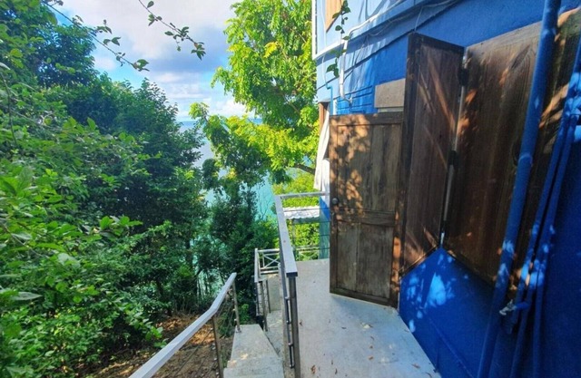 APARTO-STUDIO JUNTO AL MAR Blue Lizard Studio