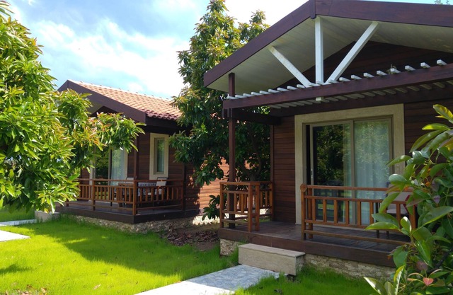 Apella Hotel