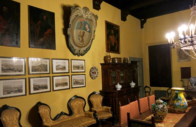 App. Laura B & B en la antigua Villa, wifi y estacionamiento, comidas y servicios disponibles