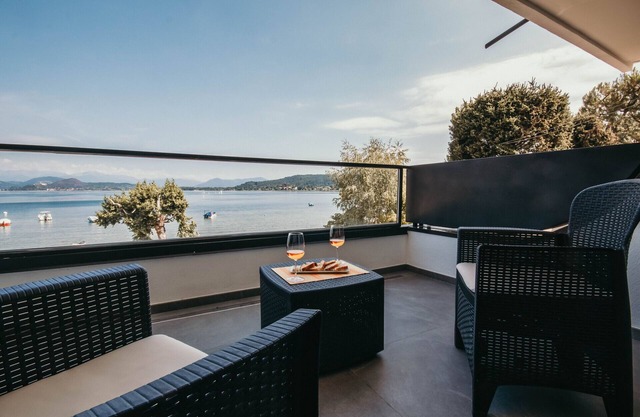 CA. Appartamento Chiara - Lakeside L&B