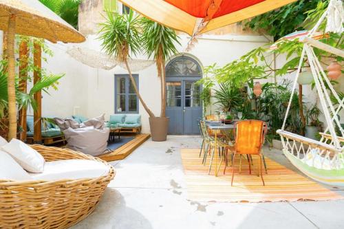 Appart 90M2 with Garden in the heart of the City