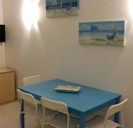 Appartamento al mare con giardino