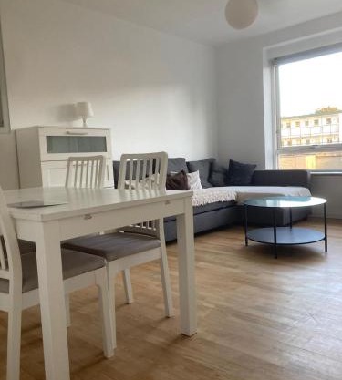 Appartamento con 2 stanze da letto vicino la stazione Metro di Mozart Plads