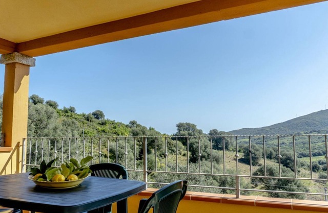 Appartamento Dodi | Segundo Piso, habitacione y vista a la terraza!