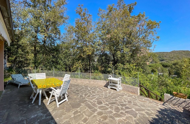 Comfortable apartment for 4 persons in Bagnaia. Sea and relaxation for your holiday!