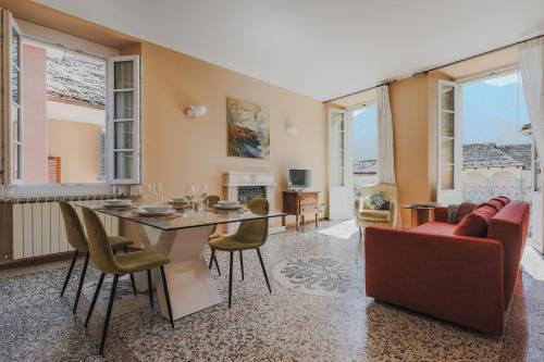 Appartamento in Centro Storico La Loggia