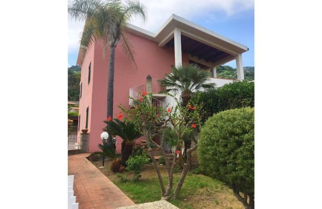 Appartamento in Villa a 150 dal Mare