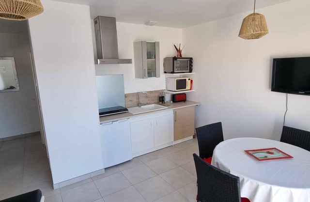 Appartement 2 Personnes 1 Chambre 37m² à 250m de la mer