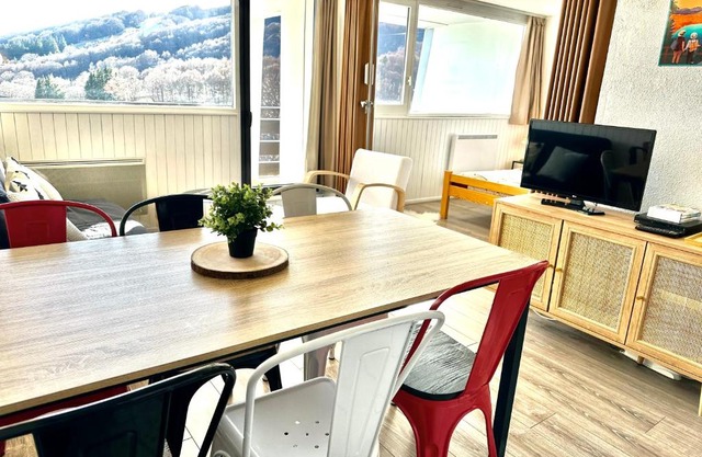 Appartement cosy Centre station de Super Besse pour 2 à 6 personnes