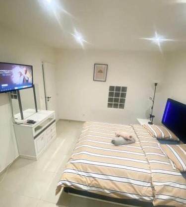 Appartement cosy à Arnouville - 34 m² avec vue jardin
