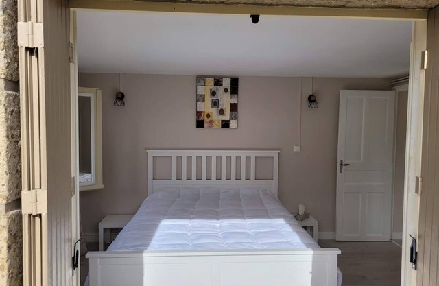 Appartement à 80 Mètres de la Mer, Chez L'habitant, en Rez-de-jardin