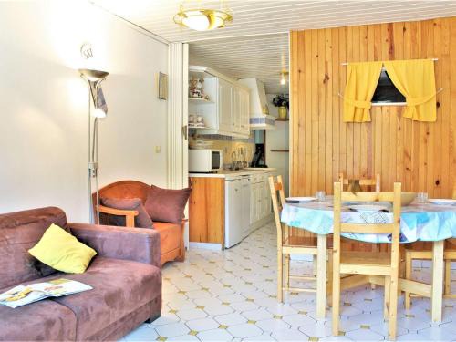 Appartement 2 Pièces 6 Couchages, Pied de Pistes, Exposé Sud, Animaux Admis - FR-1-330-214