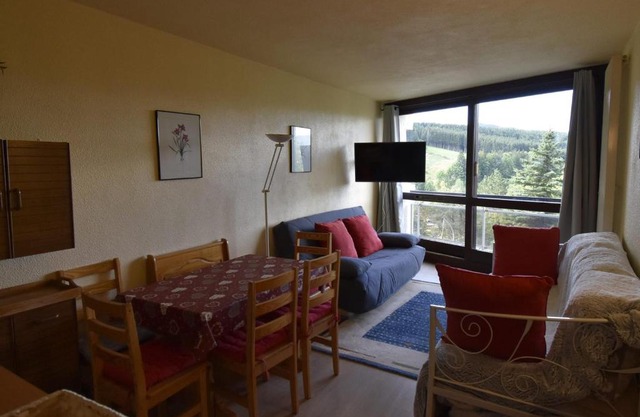 Appartement 2P Pied des Pistes - 6 pers, Balcon, Ascenseur - FR-1-689-45