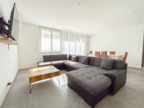 Appartement 3 chambres avec terrasse et Parking à Fréjus