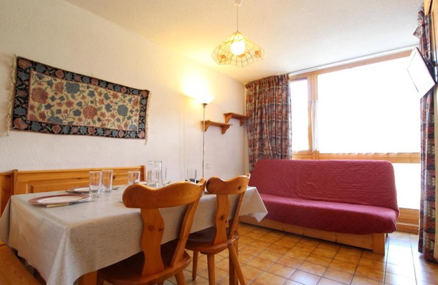 Appartement 4 personnes avec balcon au pied des pistes - Résidence à Val-Cenis - FR-1-508-160