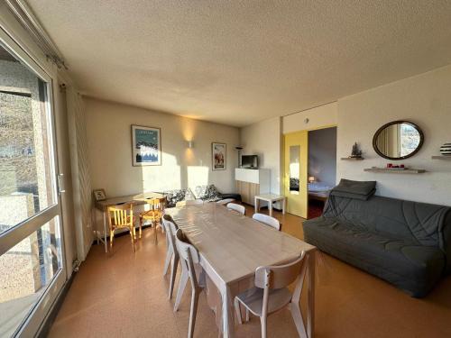 Appartement 43m², Balcon, Parking, Non-fumeur, Proche commodités - FR-1-515-3