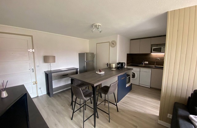 Appartement au Bord du lac et Océan