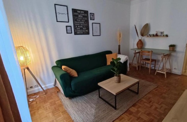 Appartement au coeur de paris à 1 kilomètre de la Tour Eiffel