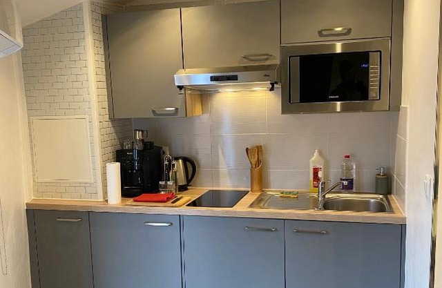 Appartement avec balcon au cœur du suquet