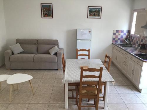 Appartement avec extérieur et parking gratuit