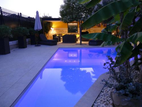 Appartement avec piscine privée