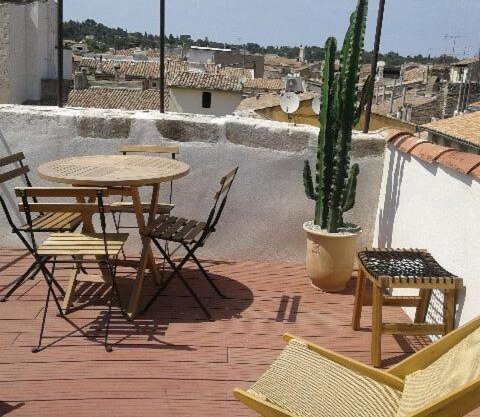 Appartement avec terrasse panoramique au coeur de Nîmes