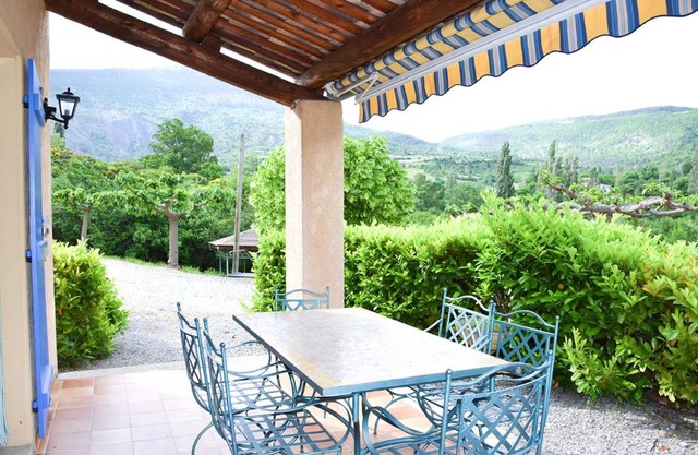 Appartement confortable à La Roche, 90 m² avec piscine partagée !